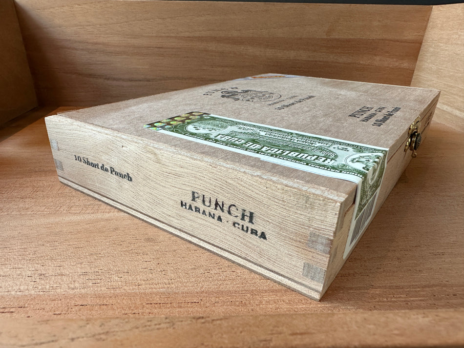 Punch Short Punch (10)